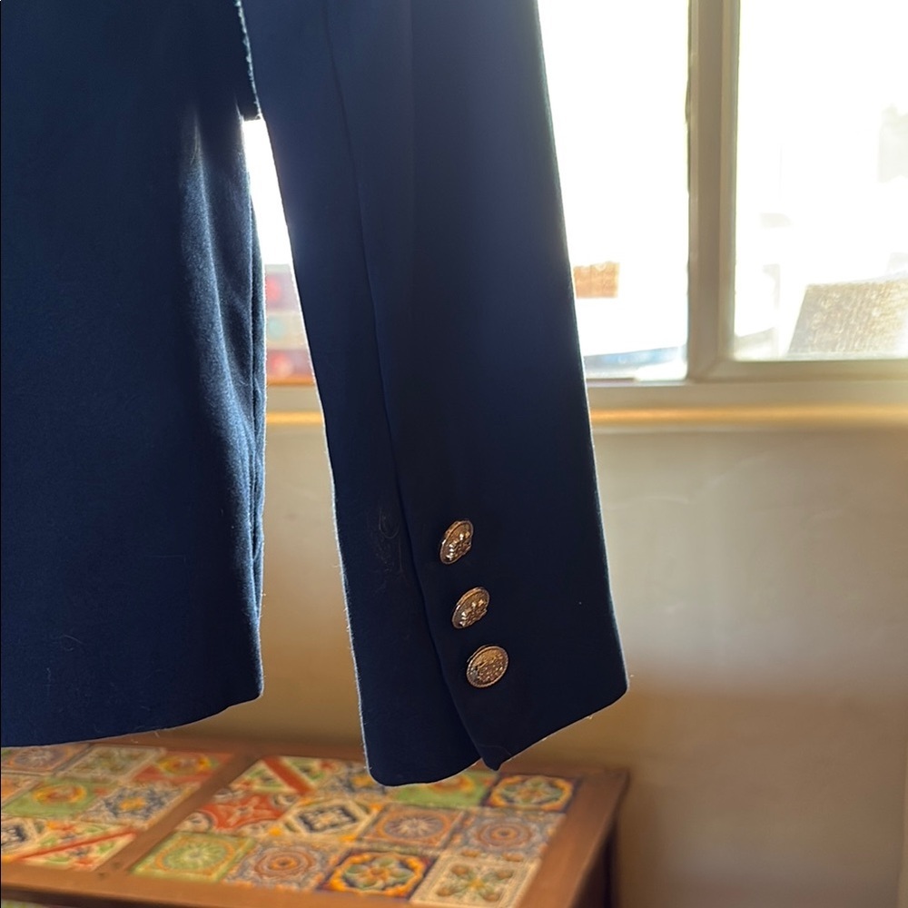 ❤️HOST PICK❤️Blue and Gold Double-Breasted Blazer with Wide Lapels - Picture 4 of 5